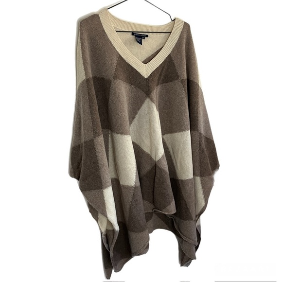Boston Proper Sweaters - Boston Proper Cream Lambswool Plaid Preppy Relaxed Knit V Neck Poncho Sweater